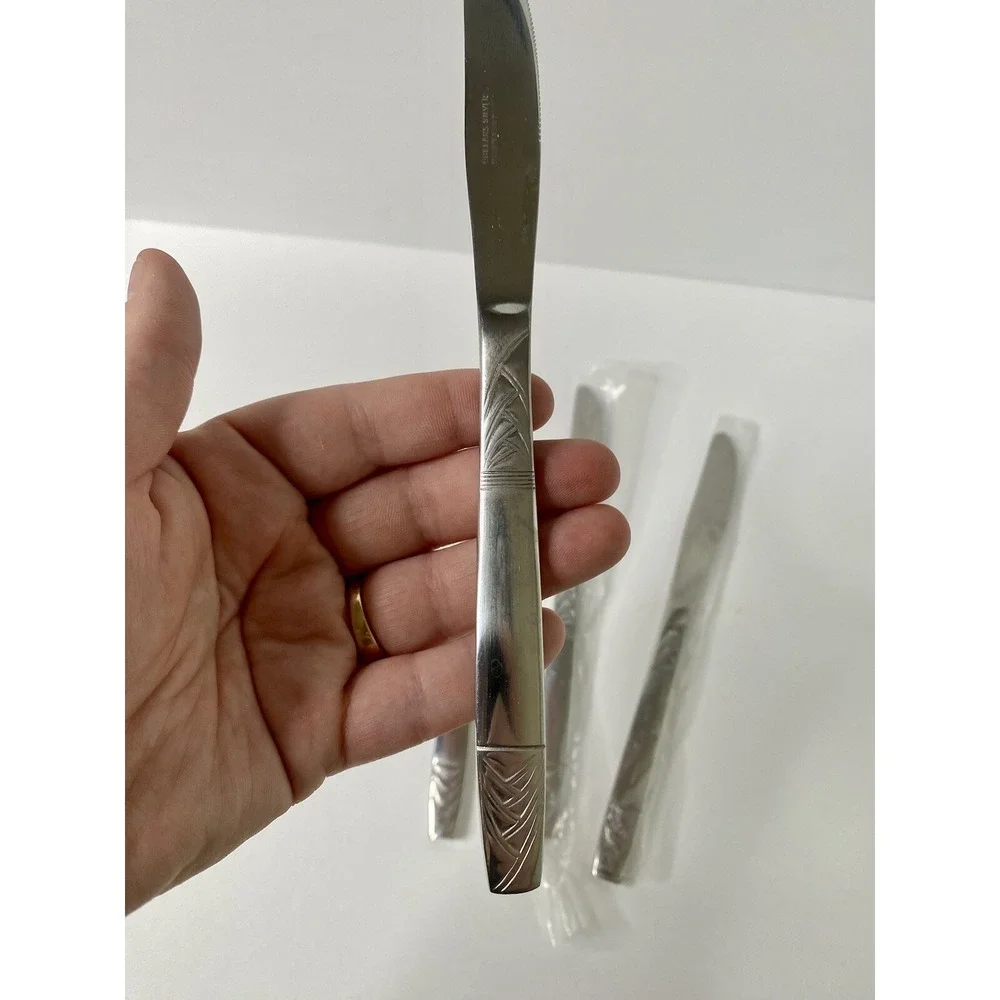 Orleans Silver ORL46 Stainless Korea Lot of 4 Knife Knives Replacements